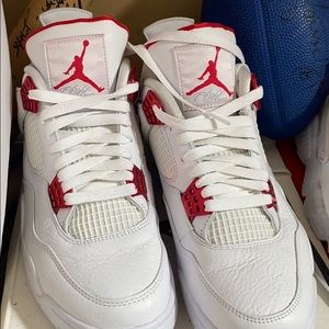 Meet your Posher, Chase